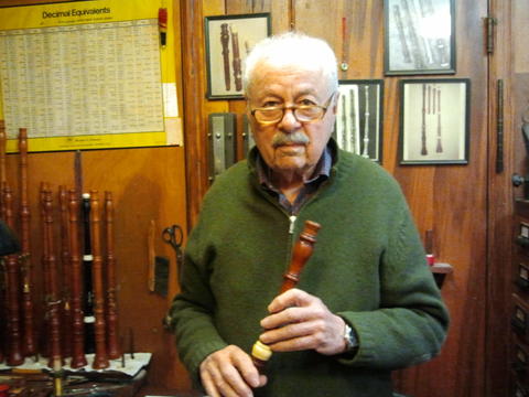 Harry Vas Dias in his workshop, December 2014
